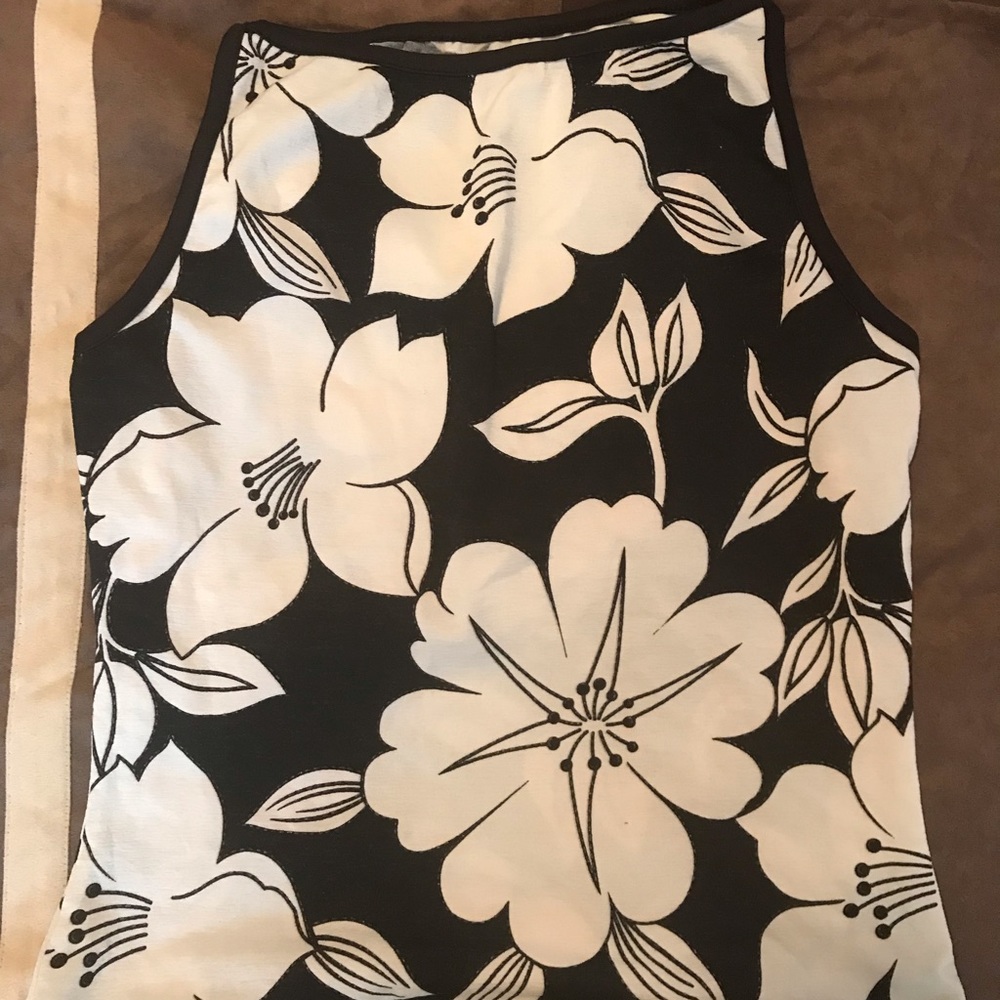 Black And white Floral Blouse